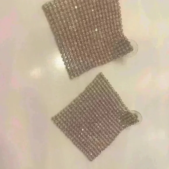 Stella & Dot Addie earrings. Rose gold mesh earrings. 2.75 inches long. - Picture 4 of 4